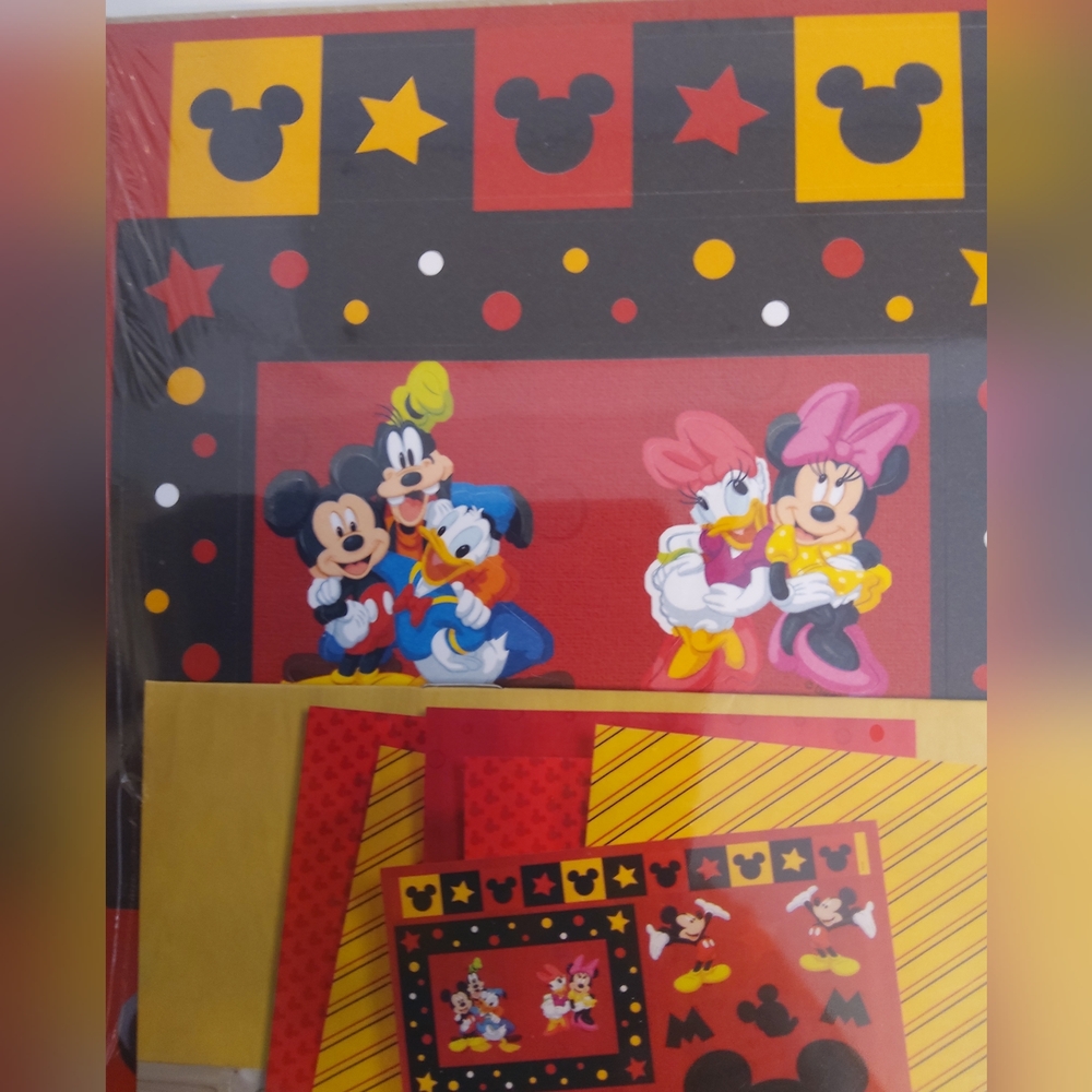 Creative Memories Disney Mickey Mouse and Friends Party Set - Red, Yellow, Black - Picture 2 of 7